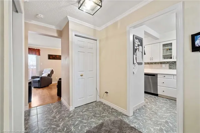 Additional image 5 of 201 Queen Victoria Dr Unit 137