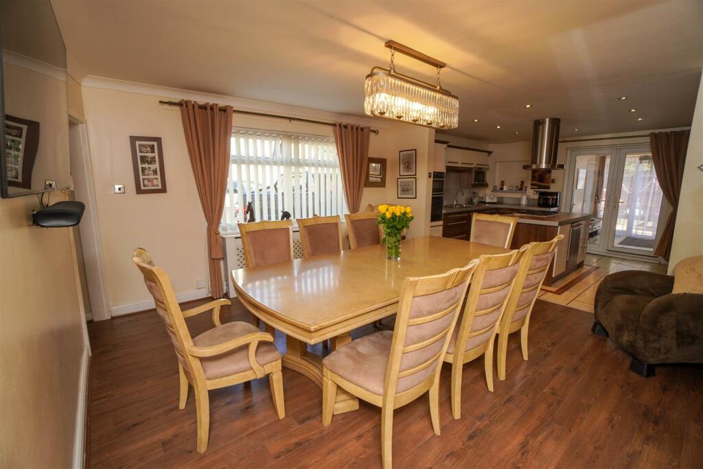 Additional image 3 of Manchester Road, Westhoughton, Bolton