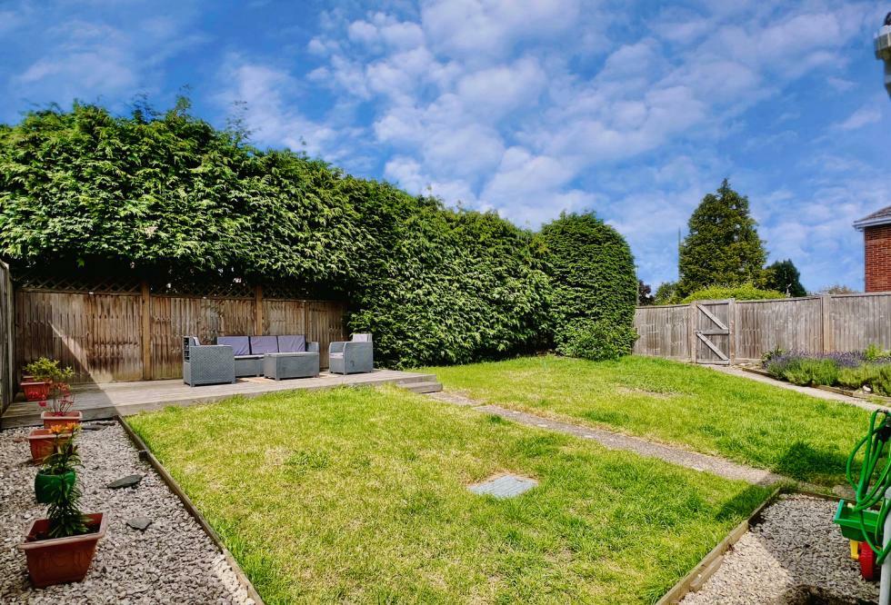 Additional image 14 of Brooks Close, Ringwood, BH24 1NE