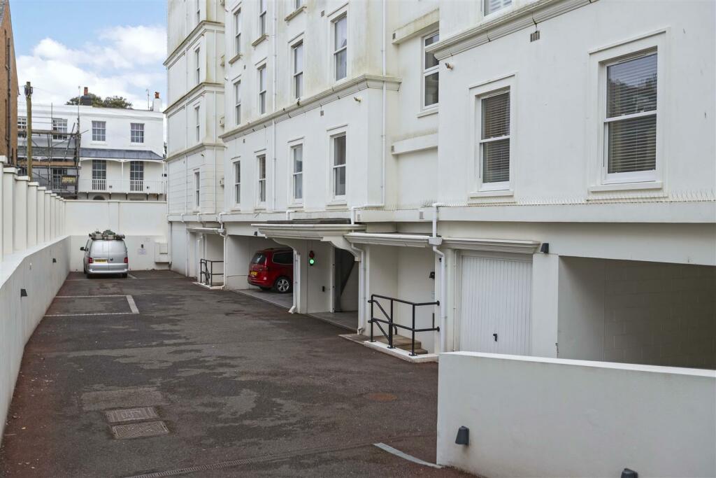 Additional image 28 of Marine Parade, Worthing