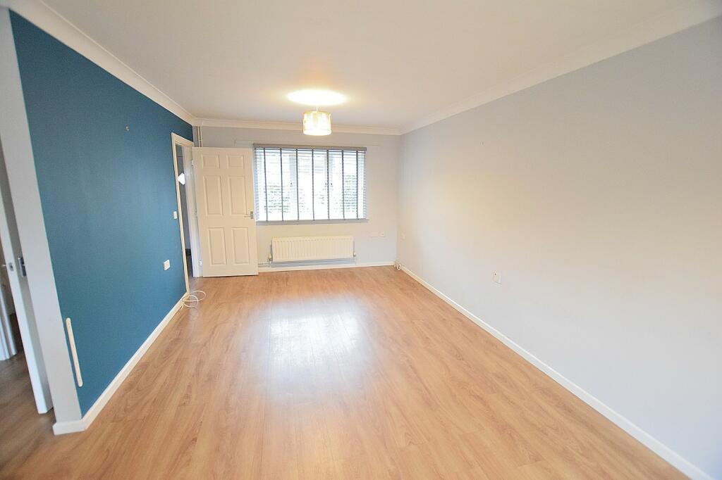 Additional image 12 of Churchill Court, New Milton, Hampshire. BH25 6EL