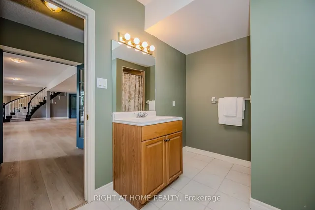 Additional image 28 of 10635 First Line