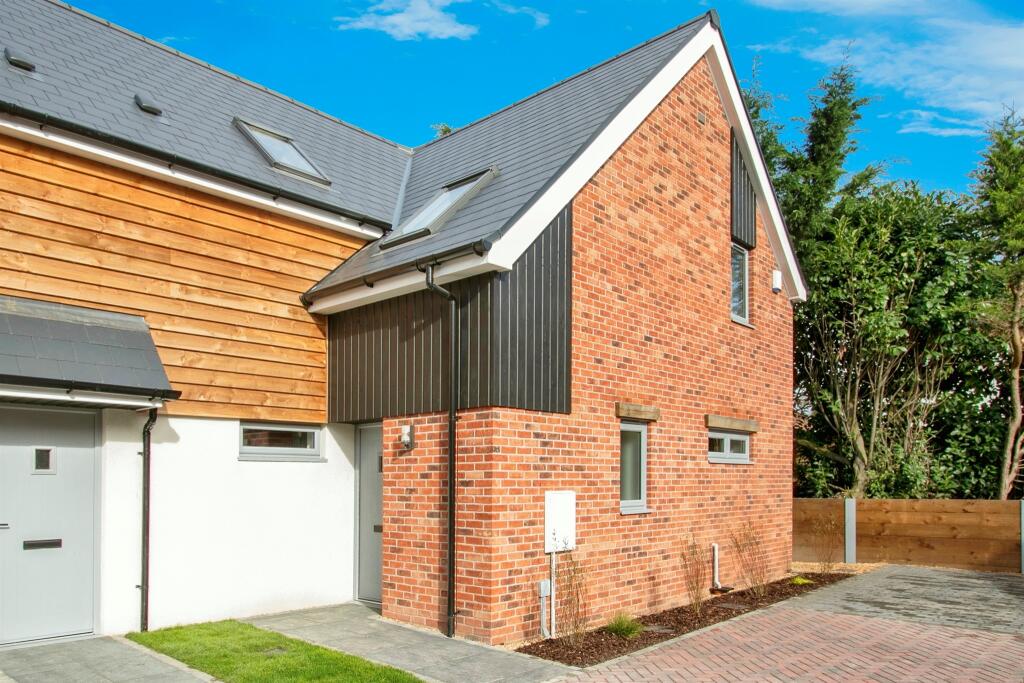 Additional image 15 of West Moors Road, Three Legged Cross, Wimborne