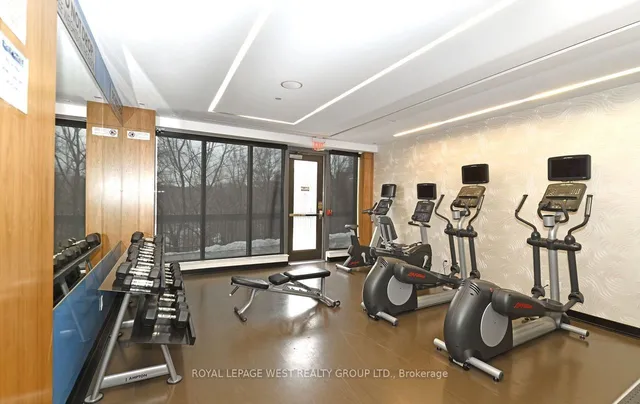 Additional image 24 of 36 Park Lawn Rd Unit 1202