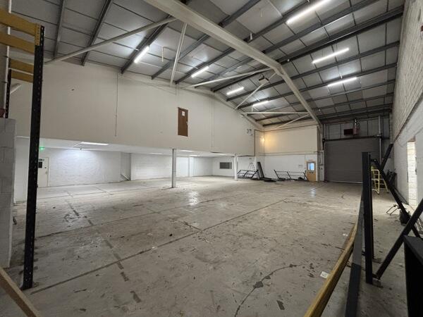 Additional image 7 of Unit 4 Cyril Richings Business Centre, 202-210 Brighton Road, Shoreham BN43 6RJ