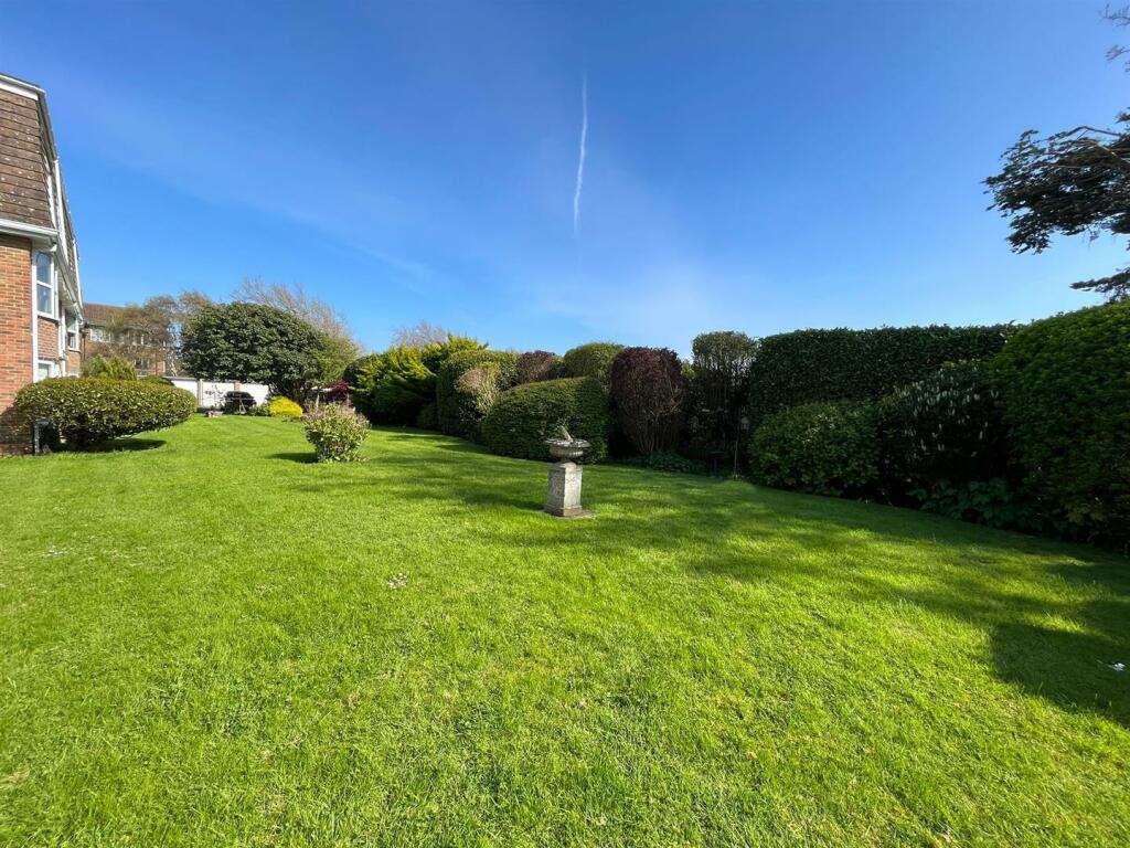 Additional image 12 of Fincham Close