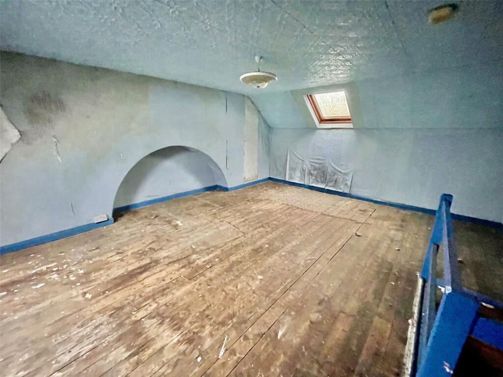 Additional image 10 of Park Cliffe Road, Bradford, West Yorkshire, BD2