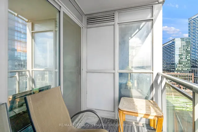 Additional image 22 of 21 Iceboat Terr Unit 1705