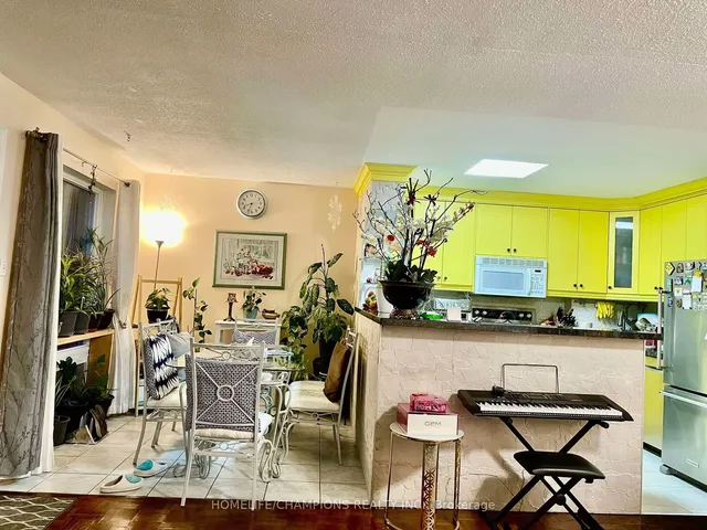 Additional image 3 of 23 Four Winds Dr Unit 14