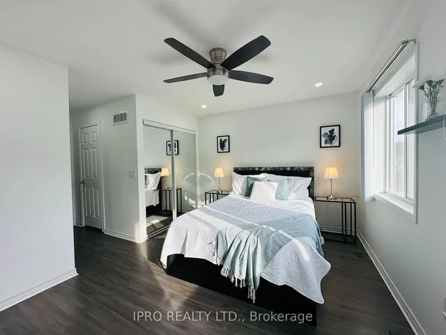 Additional image 20 of 83 Mondeo Dr Unit 293