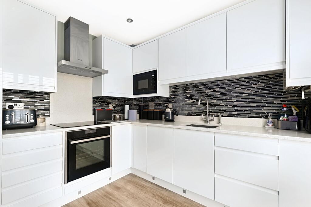 Additional image 2 of Longshore Drive, Shoreham, West Sussex, BN43