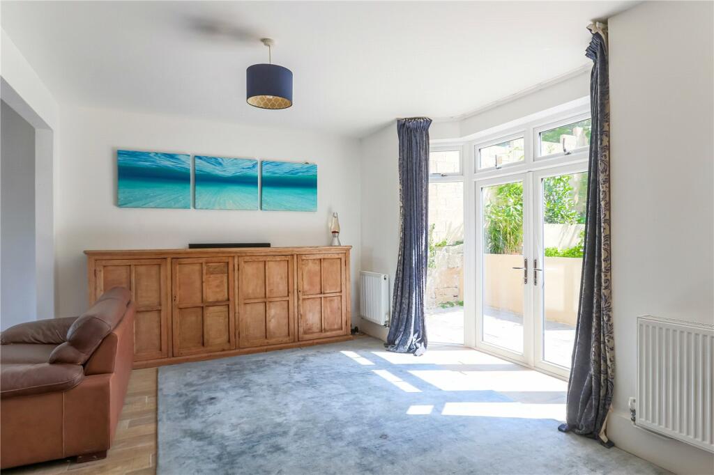 Additional image 10 of St Albans Avenue, Queens Park, Bournemouth, BH8