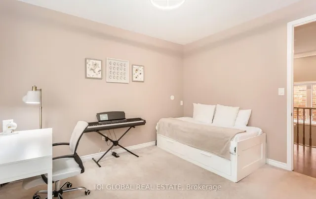 Additional image 23 of 377 Etheridge Ave