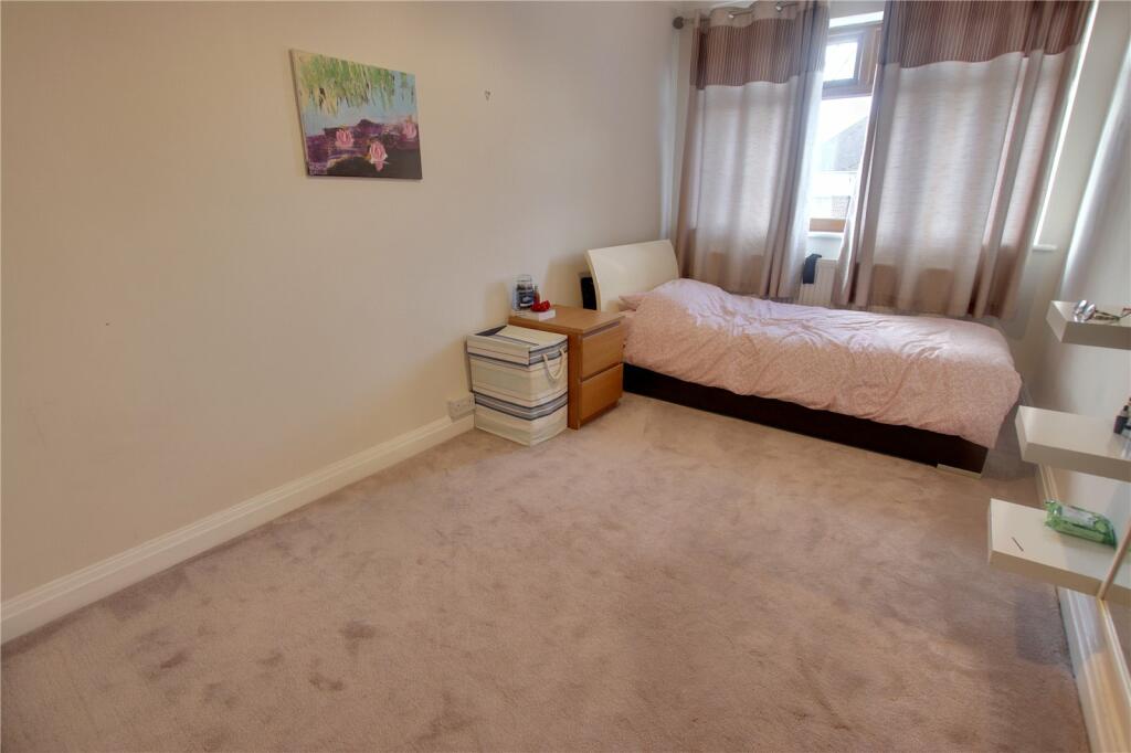 Additional image 16 of George V Avenue, Worthing, West Sussex, BN11