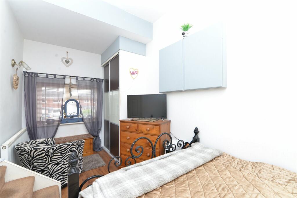 Additional image 7 of Willowdene Close, New Milton, Hampshire, BH25