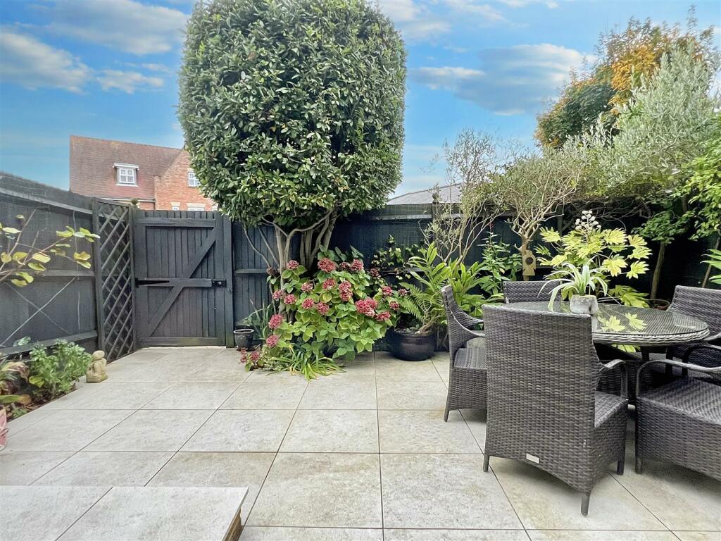 Additional image 3 of Johnston Place, Eastbourne