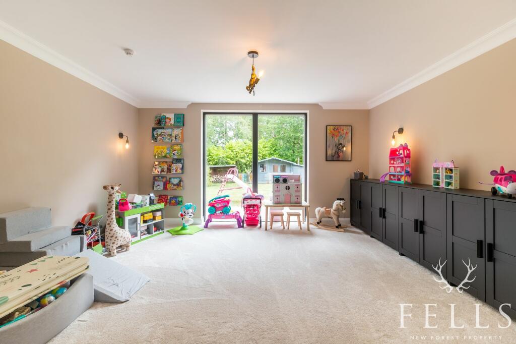 Additional image 14 of Avon Avenue, Avon Castle, Ringwood