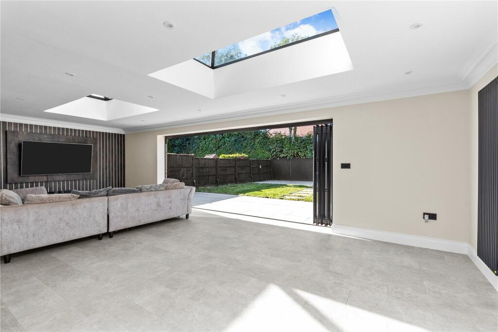 Additional image 5 of Fontwell Close, Fontwell, Arundel, West Sussex, BN18