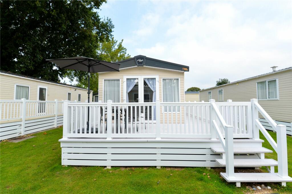 Additional image 17 of Rowan, Hoburne Bashley Holiday Park, New Milton, Hampshire, BH25