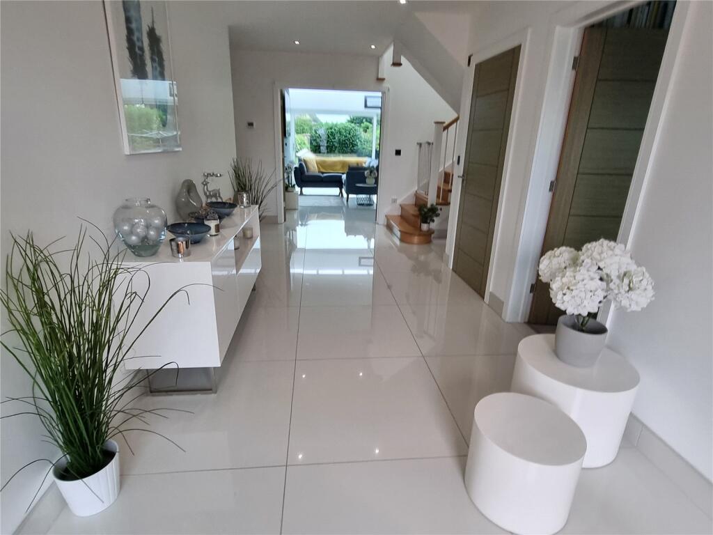 Additional image 20 of Cliffe Road, Barton on Sea, New Milton, Hampshire, BH25