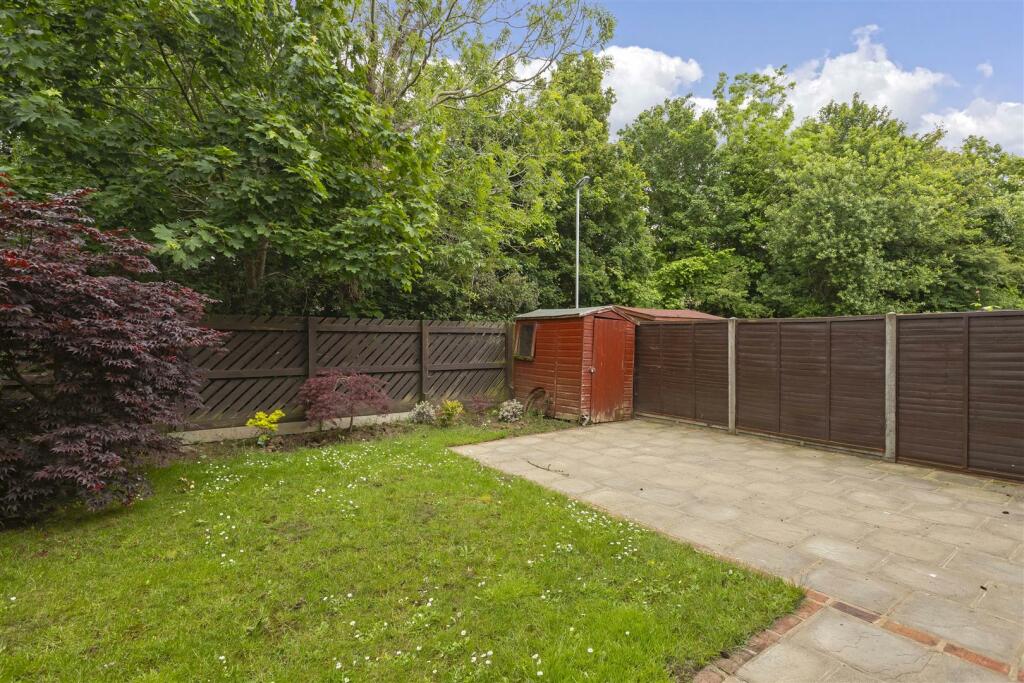 Additional image 9 of Lewis Court, Worthing, BN13 3RJ