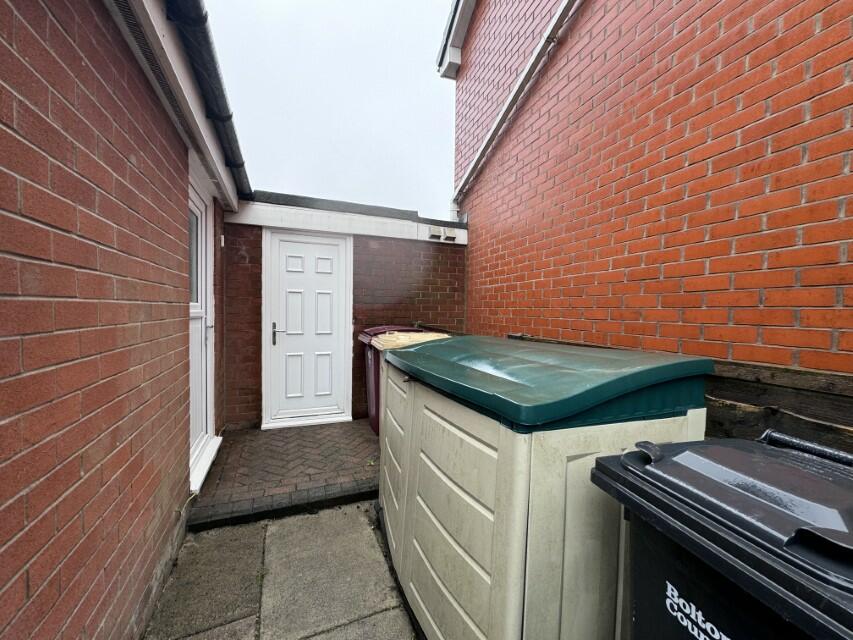 Additional image 3 of 4 Colchester Drive, Farnworth, BL4 0LU