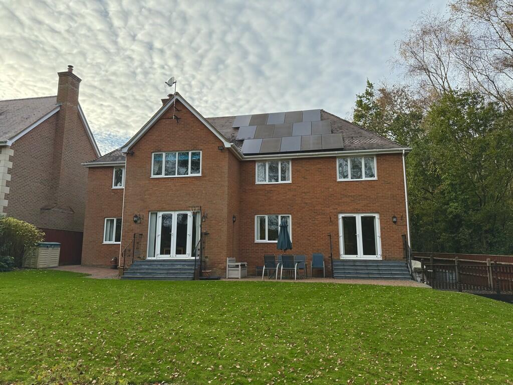Additional image 25 of Portmore Close, Broadstone