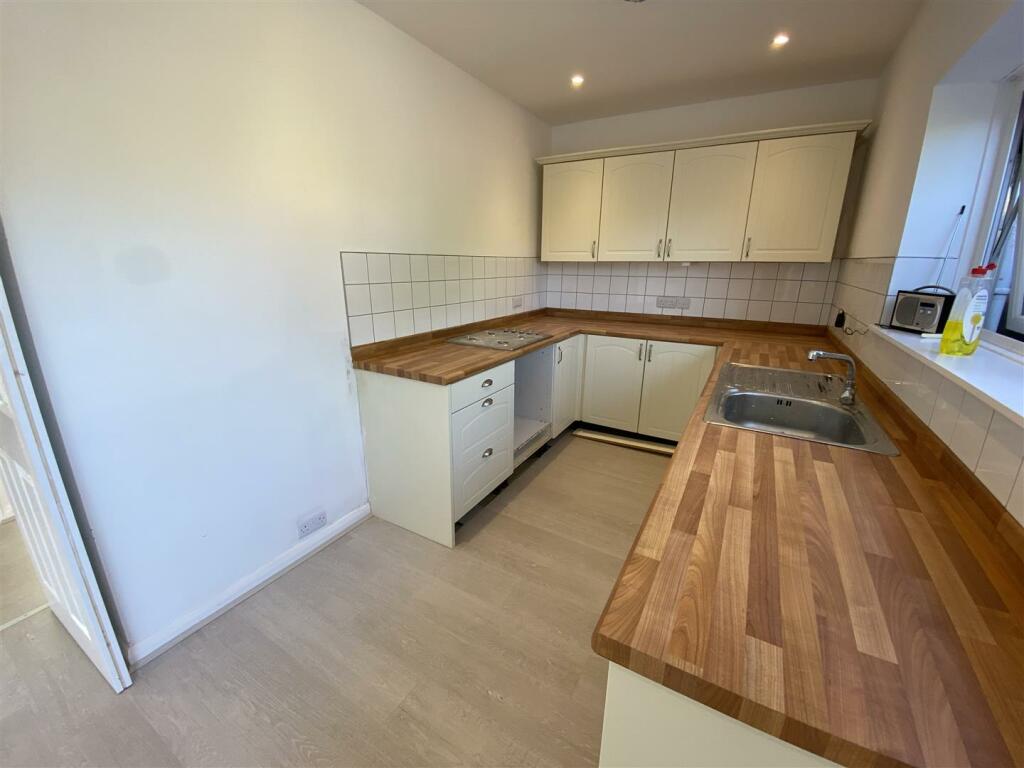 Additional image 2 of Angola Road, Worthing, BN14