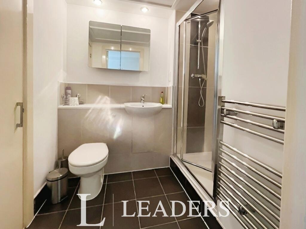 Additional image 5 of Stroudley Road