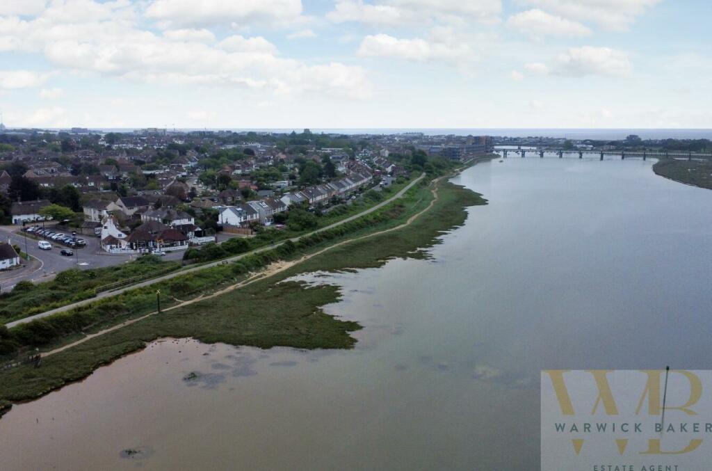 Additional image 7 of Connaught Avenue, Shoreham-By-Sea