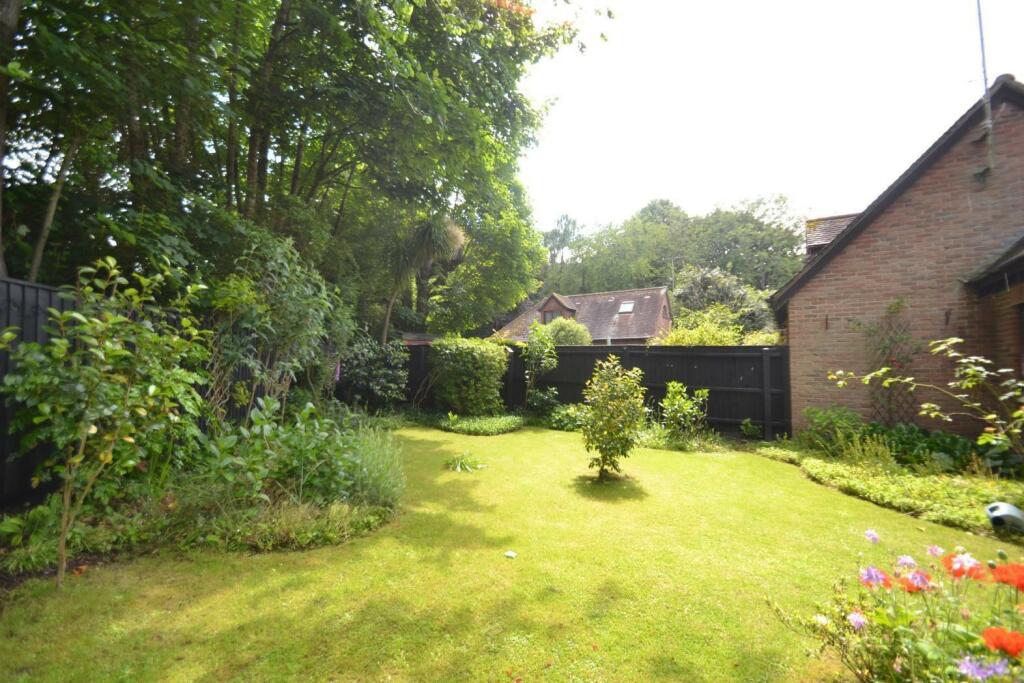 Additional image 10 of Broadstone