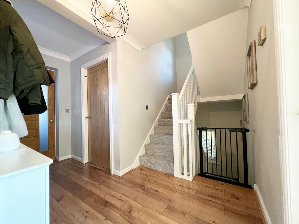 Additional image 12 of Bream Avenue, Cleckheaton, BD19