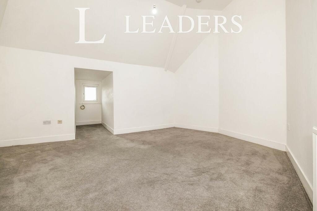 Additional image 4 of Warwick Mansions, Brighton Road