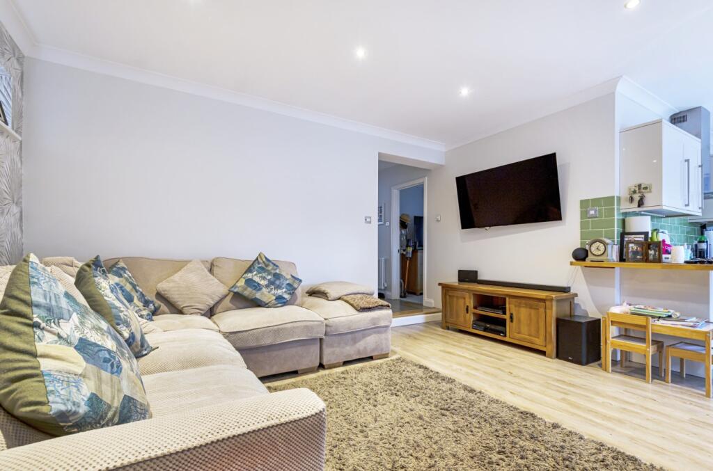 Additional image 4 of Willow Dr, Polegate, East Sussex, BN26