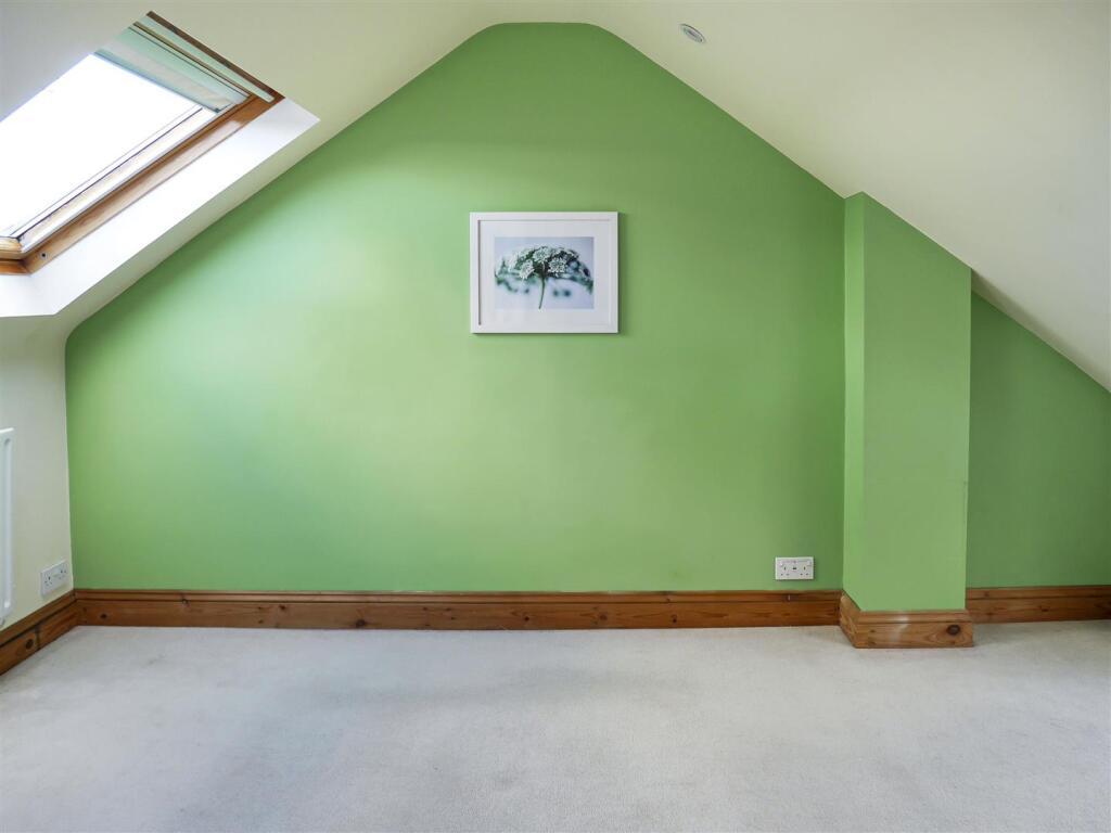 Additional image 11 of Derwent Close, Littlehampton