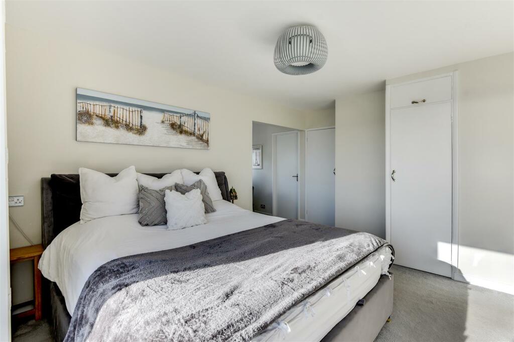 Additional image 29 of Marine Crescent, Goring-By-Sea, Worthing