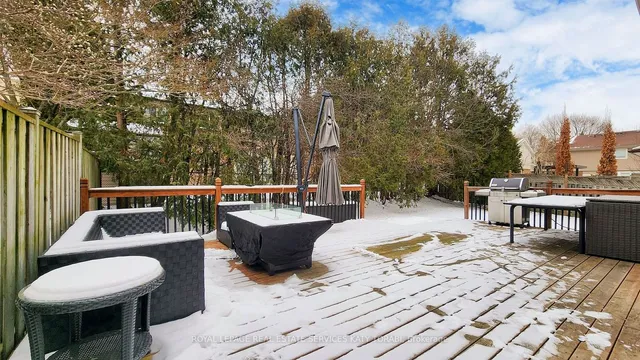 Additional image 26 of 52 Leacock Cres