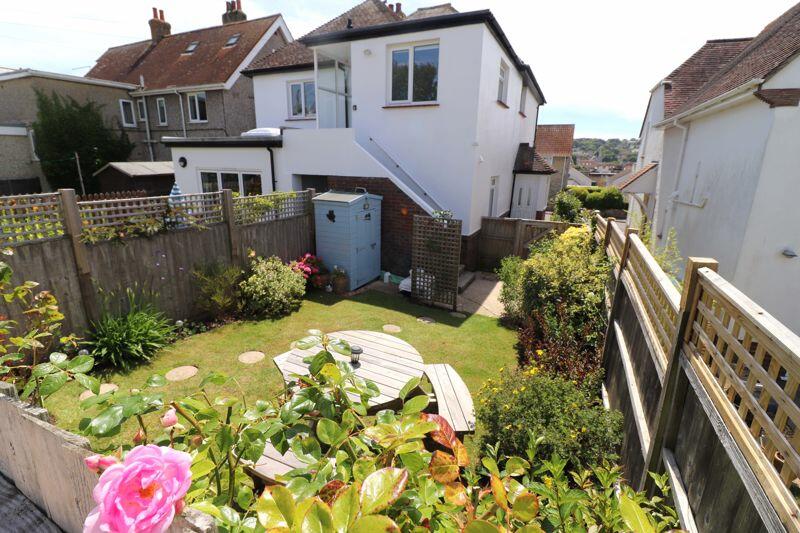 Additional image 2 of FIRST FLOOR APARTMENT WITH SEA GLIMPSES, A SHORT WALK FROM THE BEACH & TOWN CENTRE