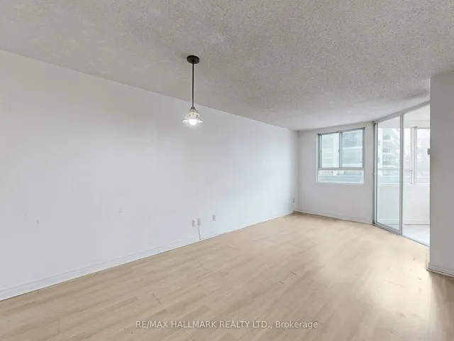 Additional image 5 of 4 Park Vista Dr Unit 414