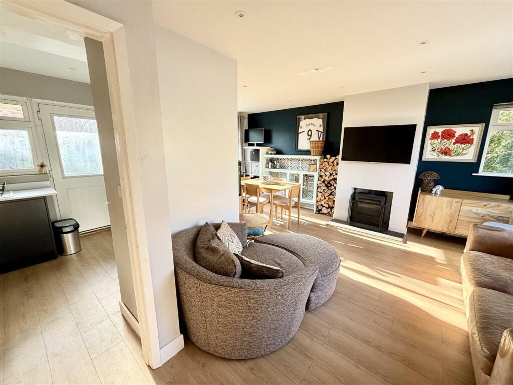 Additional image 4 of Drax Avenue, Wareham