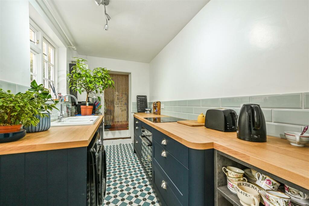 Additional image 10 of Orchard Place, Arundel