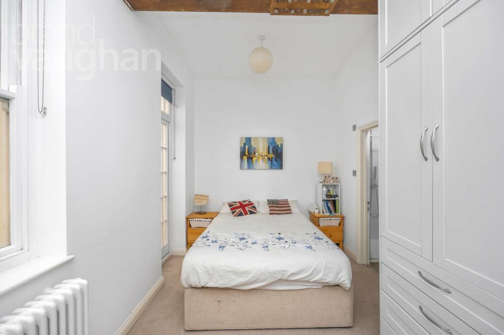 Additional image 8 of Adelaide Crescent, Hove, East Sussex, BN3