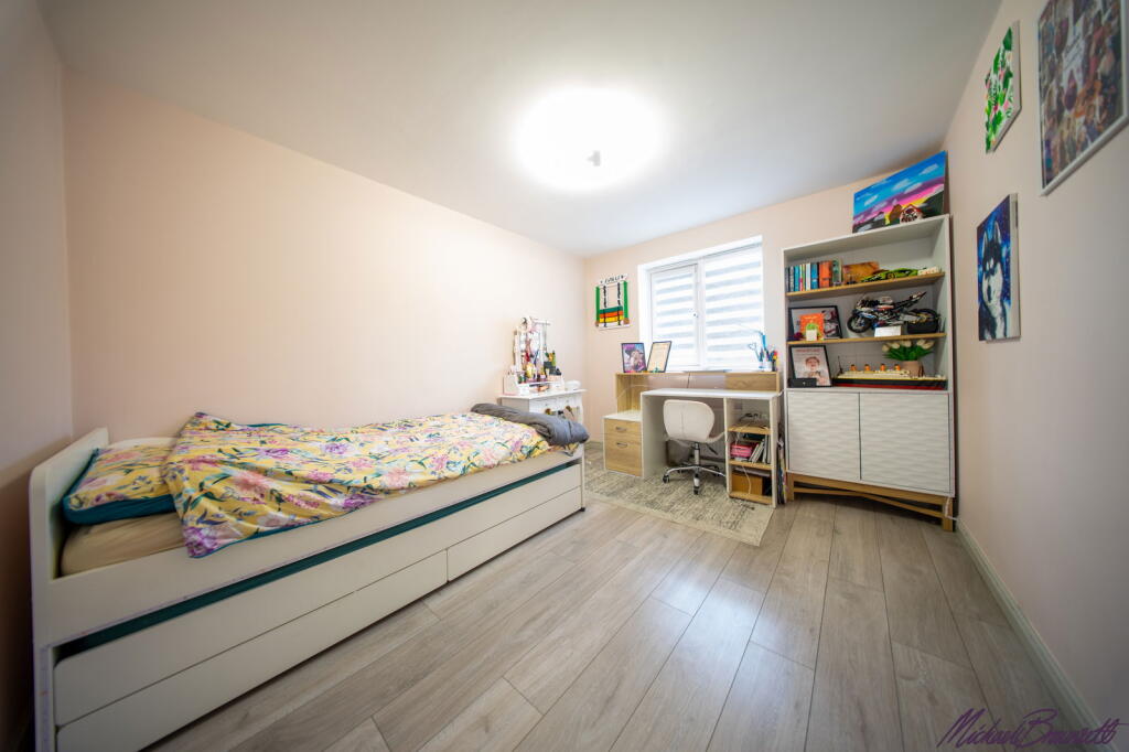 Additional image 15 of Pear Tree Close, Bradford, BD6 2DG