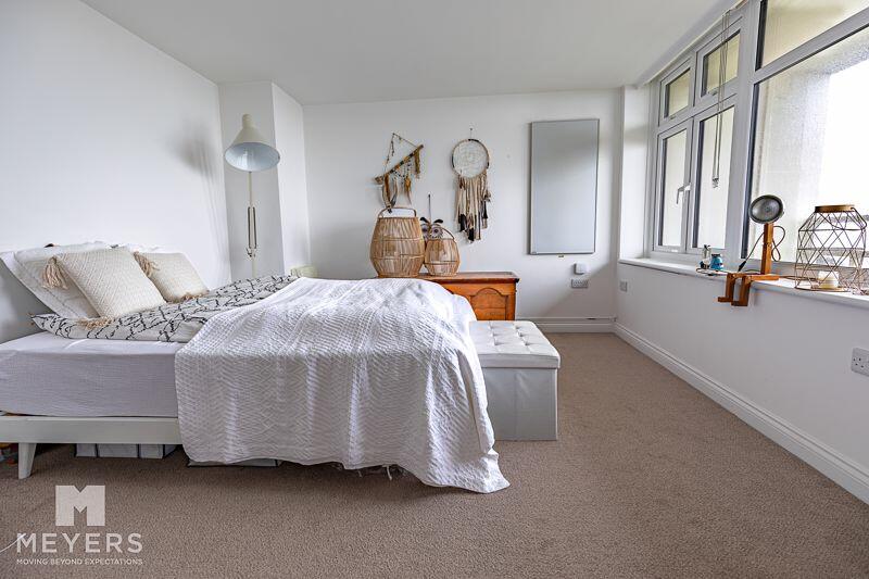 Additional image 6 of Carlinford, 26 Boscombe Cliff Road, Bournemouth, BH5