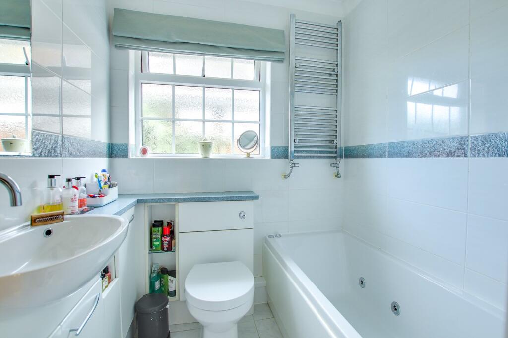 Additional image 11 of Carisbrooke Way, Christchurch, BH23