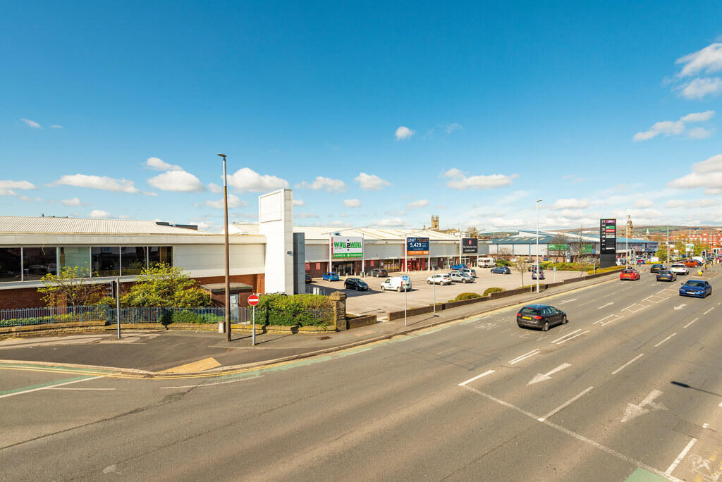 Additional image 4 of Central Retail Park - Unit 2B2, Manchester Road, Bolton, Lancashire, BL2 1HQ