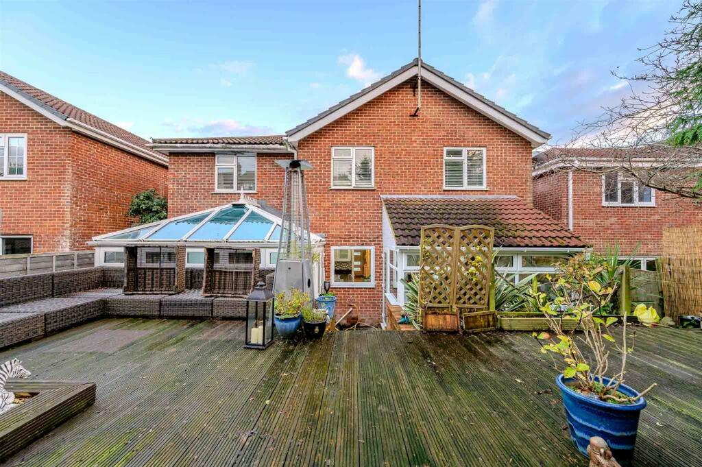 Additional image 32 of Princess Drive, Seaford