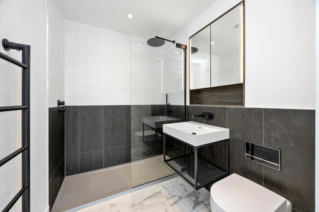 Additional image 10 of AURUM, 189 Kingsway, Hove, BN3