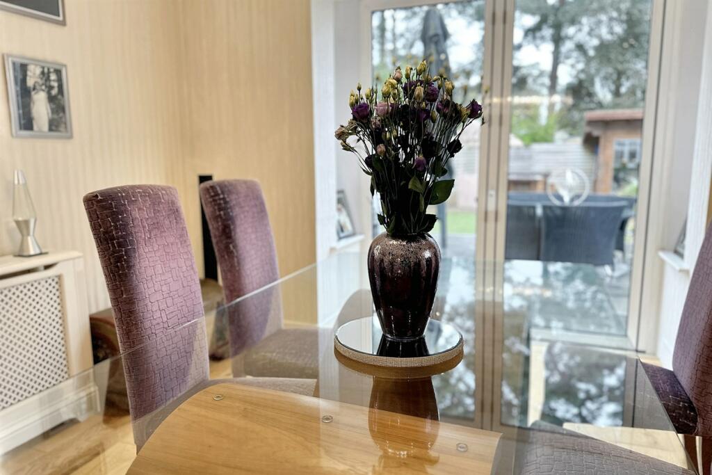 Additional image 9 of Golf Links Road