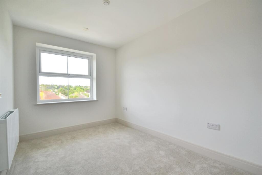 Additional image 8 of Broadstone